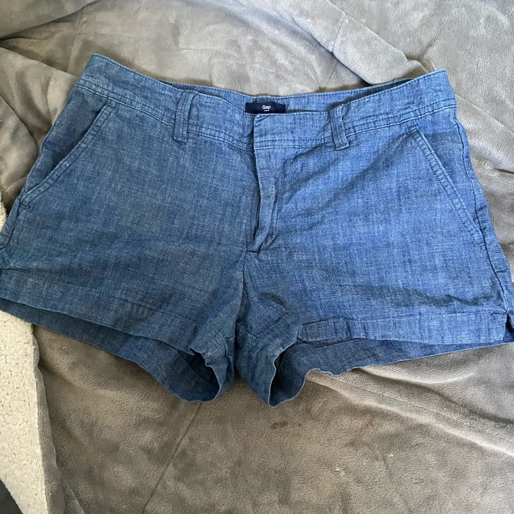 Gap shorts.